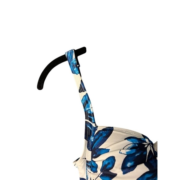 Floral One-Piece Swimsuit with Blue Tropical Print and Multi-Cup Support B52 - Picture 5 of 9